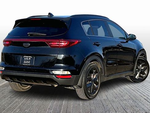Certified 2022 Kia Sportage Nightfall Edition image 2