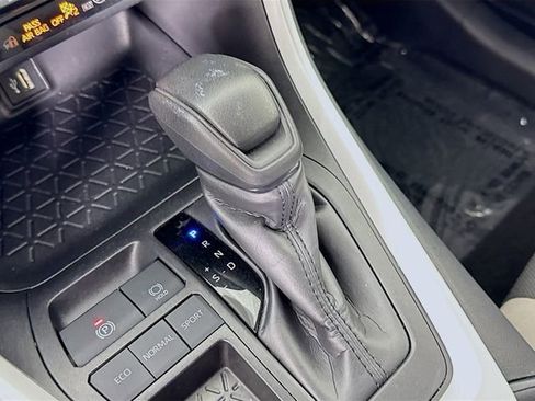 Certified 2025 Toyota RAV4 XLE FWD image 18
