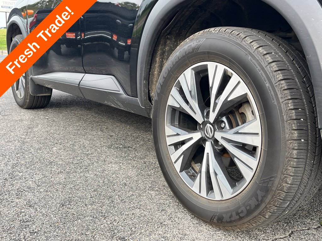 Used 2021 Nissan Rogue SV AWD/4WD image 12