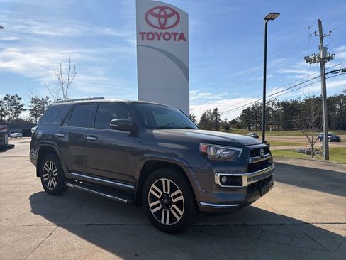Used 2019 Toyota 4Runner Limited image 1