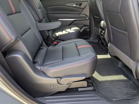New 2026 Chevrolet Traverse RS FWD image 37