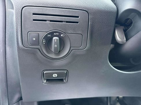 Used 2018 Mercedes-Benz Metris image 15