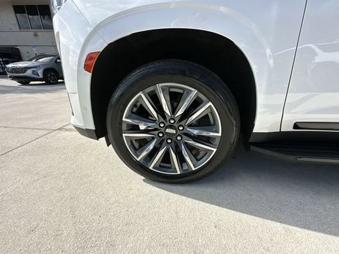 Certified 2022 Cadillac Escalade Sport RWD image 18