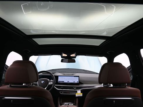 Used 2026 BMW X5 xDrive40i image 17