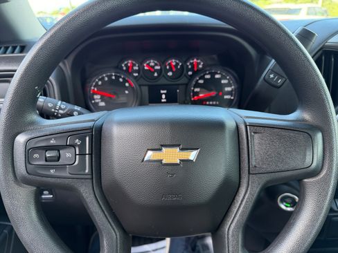 Used 2025 Chevrolet Silverado 1500 W/T RWD image 15