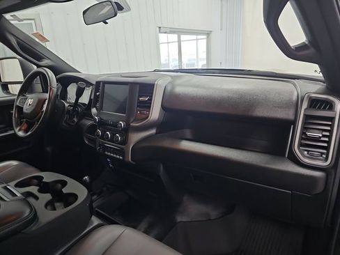 Used 2024 RAM 3500 Tradesman w/ Chrome Appearance Group AWD/4WD image 26