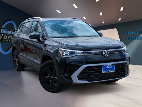 New 2026 Volkswagen Taos SEL AWD/4WD image 3