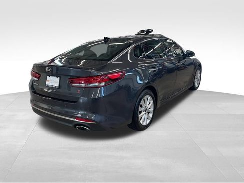 Used 2018 Kia Optima S w/ Panoramic Sunroof Package FWD image 36