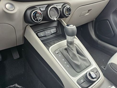 New 2026 Hyundai Venue SEL image 21