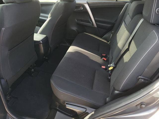 Used 2018 Toyota RAV4 XLE AWD/4WD image 13