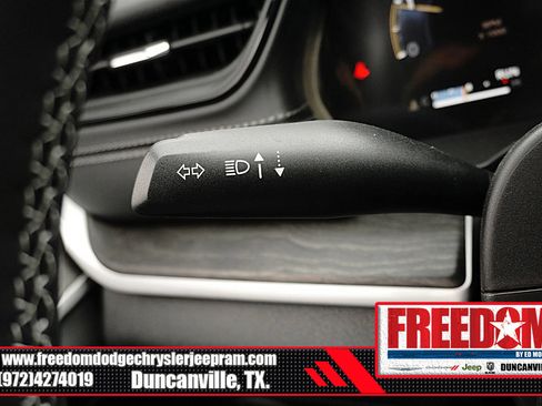 New 2026 Jeep Grand Cherokee Limited w/ Limited Altitude Package RWD image 28