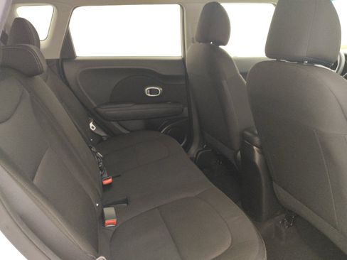 Used 2018 Kia Soul w/ Convenience Package FWD image 19