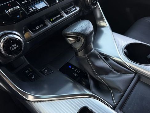 Used 2022 Lexus LX 600 F Sport w/ Accessory Package (Z1) image 20