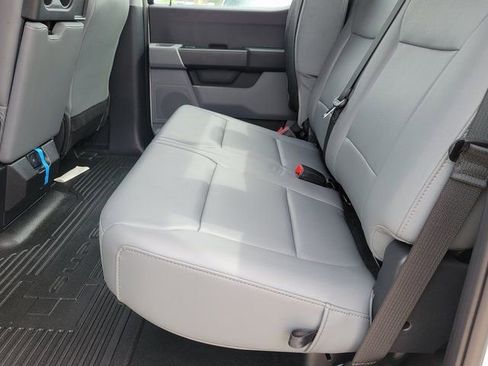 New 2026 Ford F250 XL w/ XL Chrome Package image 7