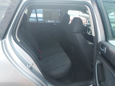 Used 2013 Volkswagen Jetta S FWD image 28