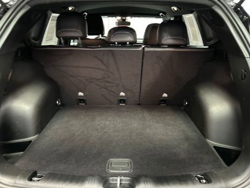 Used 2024 Jeep Compass Limited image 24