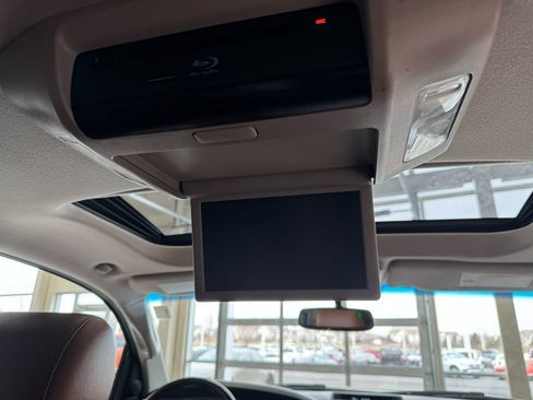 Used 2016 Toyota Sequoia Platinum image 54