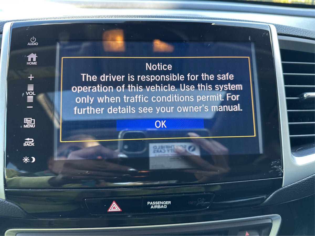 Used 2017 Honda Pilot Touring image 31