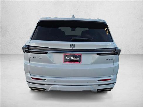 New 2026 Buick Enclave Avenir w/ Super Cruise Package image 8