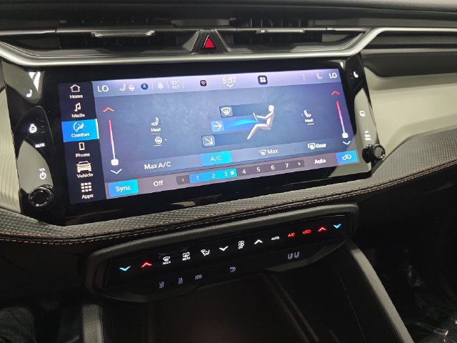 Used 2026 Jeep Cherokee Limited AWD/4WD image 24