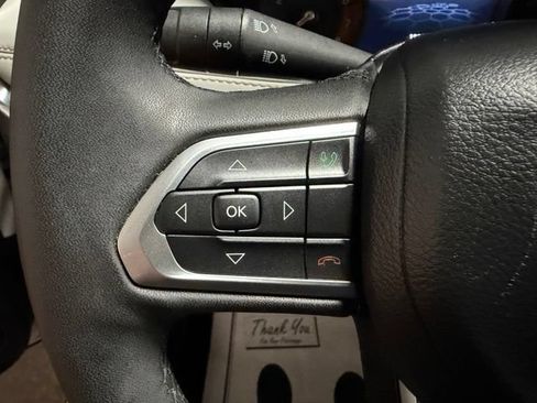 Used 2023 Jeep Compass Limited AWD/4WD image 30