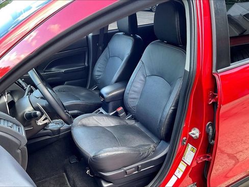 Used 2017 Mitsubishi Outlander Sport SEL AWD/4WD image 24
