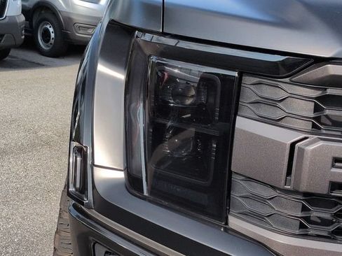 Used 2023 Ford F150 Raptor w/ Raptor 37 Performance Package AWD/4WD image 10