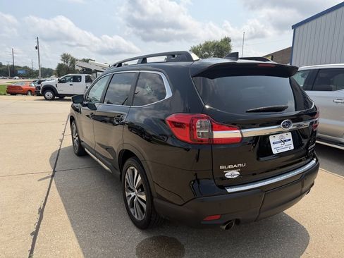 Used 2022 Subaru Ascent Limited w/ Technology Package AWD/4WD image 7