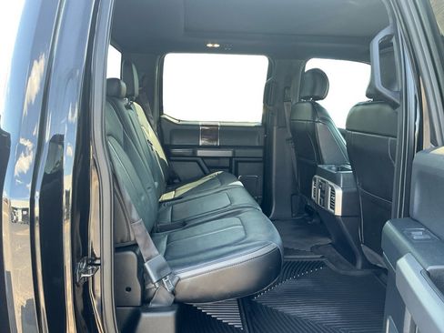Used 2016 Ford F150 Platinum w/ Equipment Group 701A Luxury AWD/4WD image 23