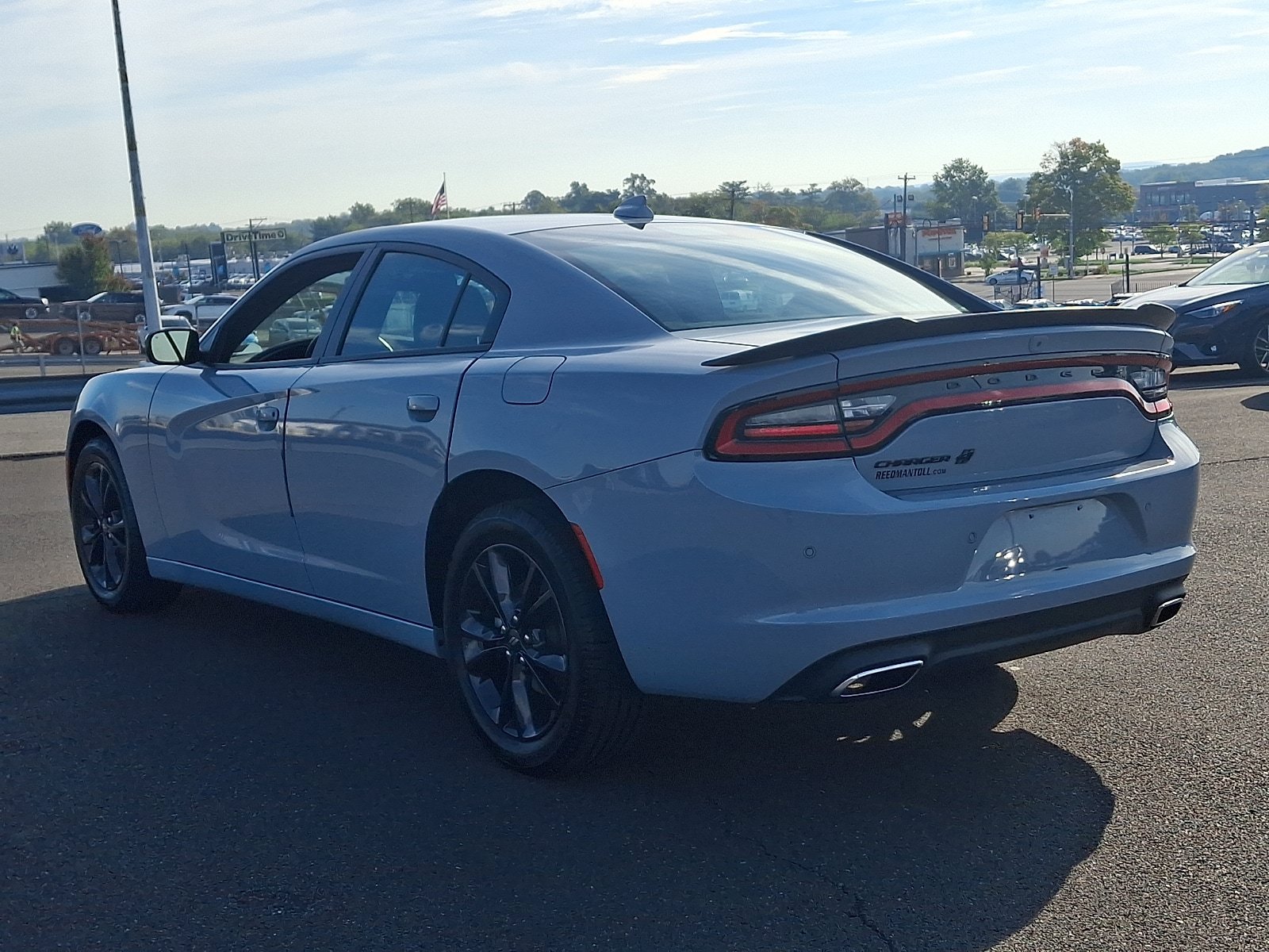 Used 2021 Dodge Charger SXT w/ Blacktop Package AWD/4WD image 4