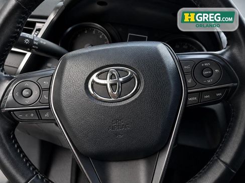 Used 2021 Toyota Camry SE FWD image 13