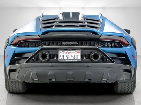 Used 2024 Lamborghini Huracan Sterrato image 6