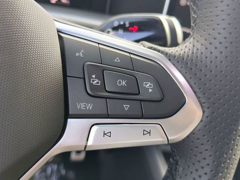 New 2026 Volkswagen Tiguan SE R-Line image 29