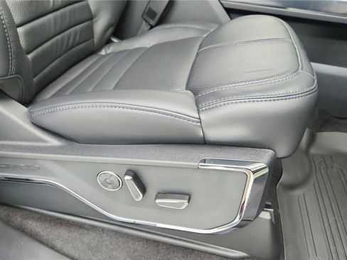 New 2025 Ford F150 Platinum w/ Equipment Group 702A High image 41