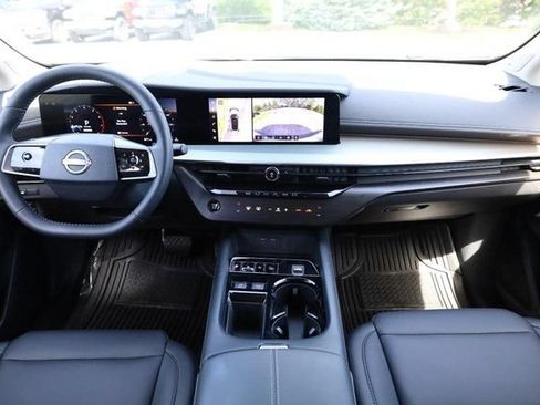 Certified 2025 Nissan Murano SL w/ Cargo Package AWD/4WD image 26