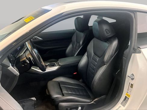 Used 2024 BMW M440i Coupe w/ Premium Package RWD image 8