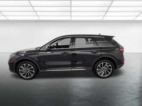 Used 2023 Lincoln Corsair AWD w/ Equipment Group 101A image 4