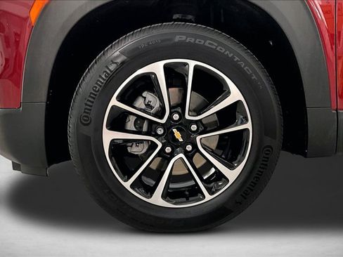 Used 2024 Chevrolet TrailBlazer LT w/ Convenience Package FWD image 10