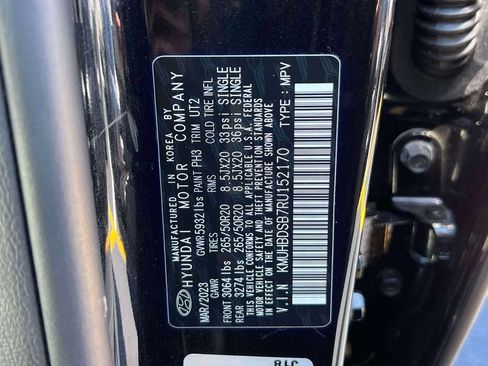 Used 2024 Genesis GV80 2.5T w/ Advanced Package AWD/4WD image 18