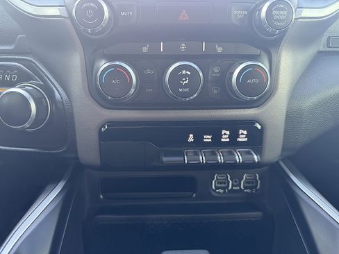 Certified 2022 RAM 1500 Big Horn image 25