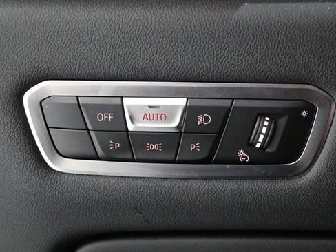 Used 2023 BMW X5 xDrive40i w/ M Sport Package AWD/4WD image 20