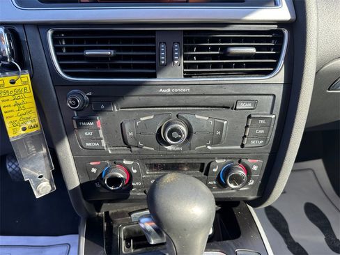 Used 2011 Audi A5 2.0T Premium Plus image 22