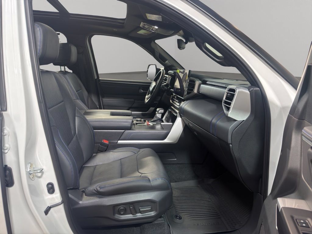 Used 2025 Toyota Tundra Platinum AWD/4WD image 21