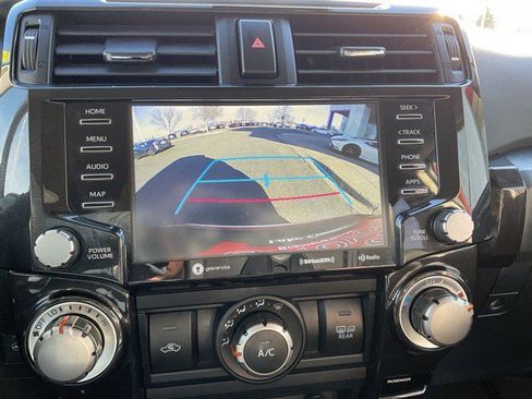 Used 2024 Toyota 4Runner TRD Off-Road Premium image 29