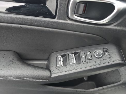 Used 2024 Honda Civic EX-L image 11