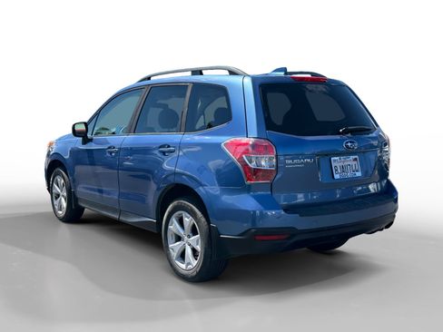Used 2016 Subaru Forester 2.5i Premium w/ All-Weather Package AWD/4WD image 3