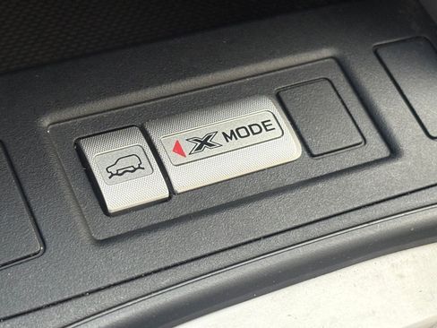 Used 2017 Subaru Forester 2.5i Premium AWD/4WD image 24