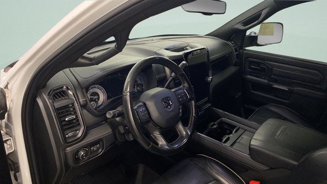 Used 2022 RAM 3500 Limited AWD/4WD image 15