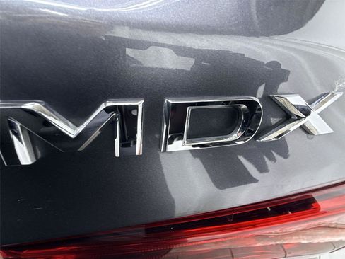 Used 2018 Acura MDX w/ Technology & Entertainment AWD/4WD image 20