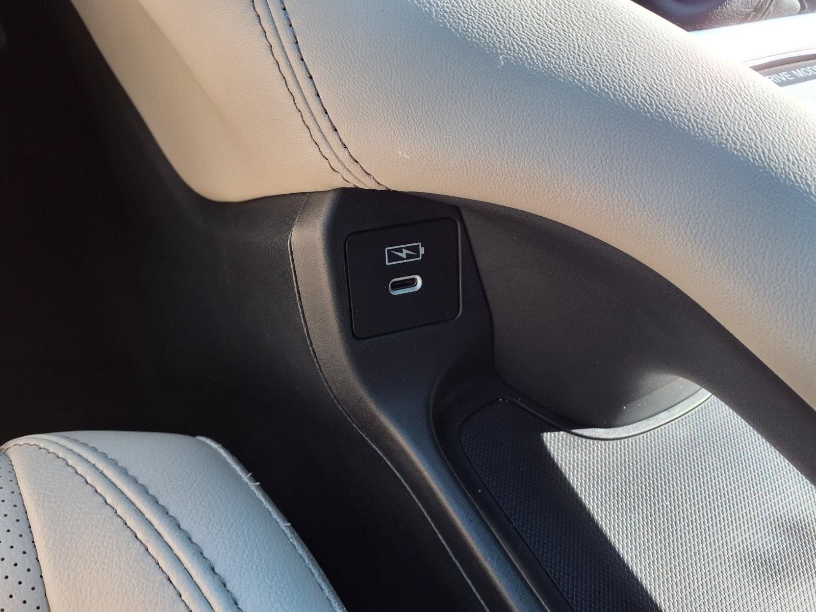 Certified 2027 Honda HR-V EX-L image 10